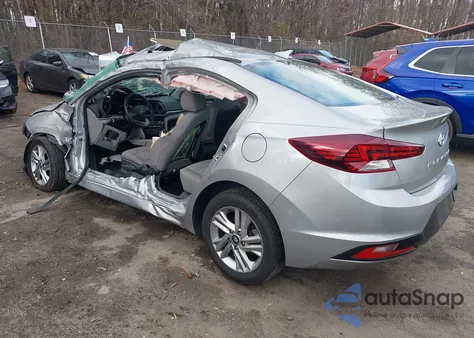 2020 Hyundai Elantra Value Edition z USA, uszkodzony, nr VIN 5NPD84LF5LH576840